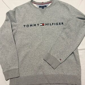 Tommy Hilfiger Light Gray Crewneck Sweater